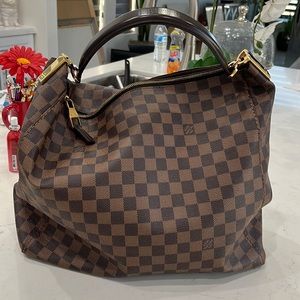 Authentic Louis Vuitton Portabello MM